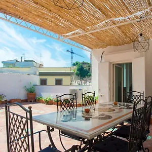 https://la-terrazza-di-roberta.hotels-amalfi.com